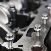 Снимка на 2.0L TSI EA888 Gen.3 MQB upgrade Block Screws ARP 21tf269 Снимка на 2.0L TSI EA888 Gen.3 MQB upgrade Block Screws ARP 21tf269