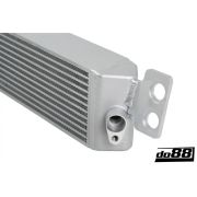 Снимка на BMW M3 E90 E92 Engine oil cooler Racing do88 OC-100 Снимка на BMW M3 E90 E92 Engine oil cooler Racing do88 OC-100