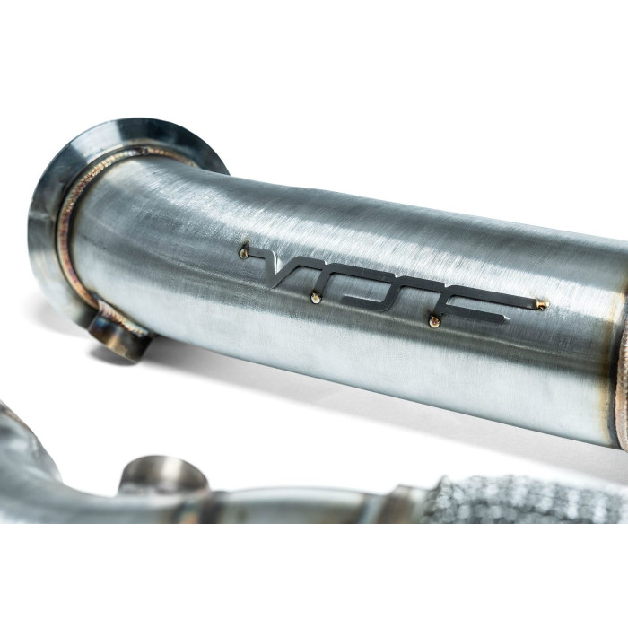 Снимка на G8X Catless Downpipes with heatshield VRSF VRS-DPS-S58-004