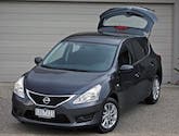  -  накладки (performance) Nissan Pulsar Hatchback (N17)