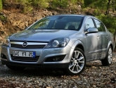  -  накладки (performance) Opel Astra H Saloon