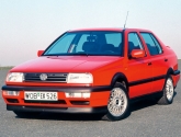 VW Vento Sedan (1H2)